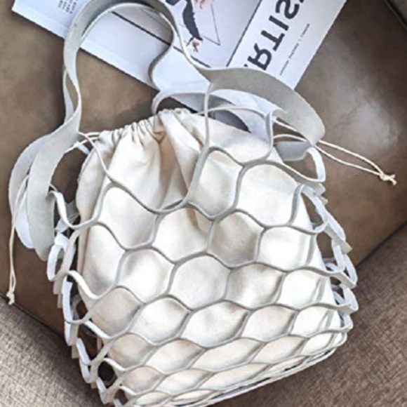 AUDREY 2pc Mesh and Removable Linen Shoulder Bag - Picture 2 of 7